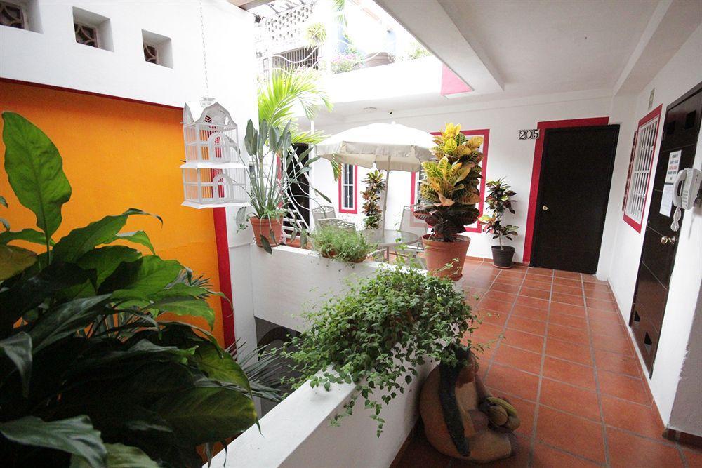 La Iguana Vallarta Lgbt Adults Only - Romantic Zone - Party Clubbing Street Puerto Vallarta Buitenkant foto